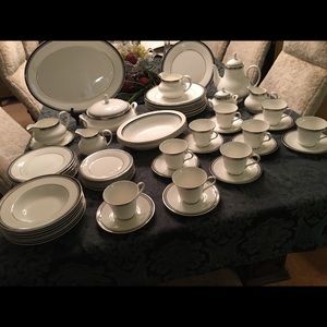 Royal Daulton bone chine